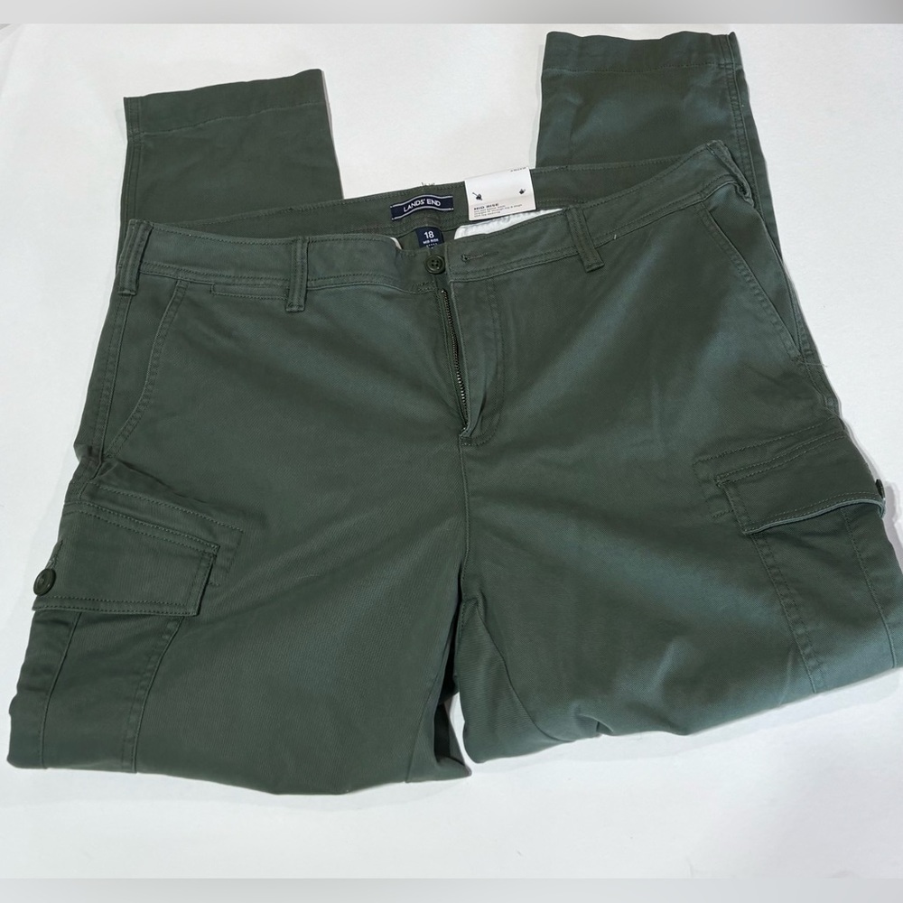 Lands End Cargo Pants army green women’s size 18 NEW